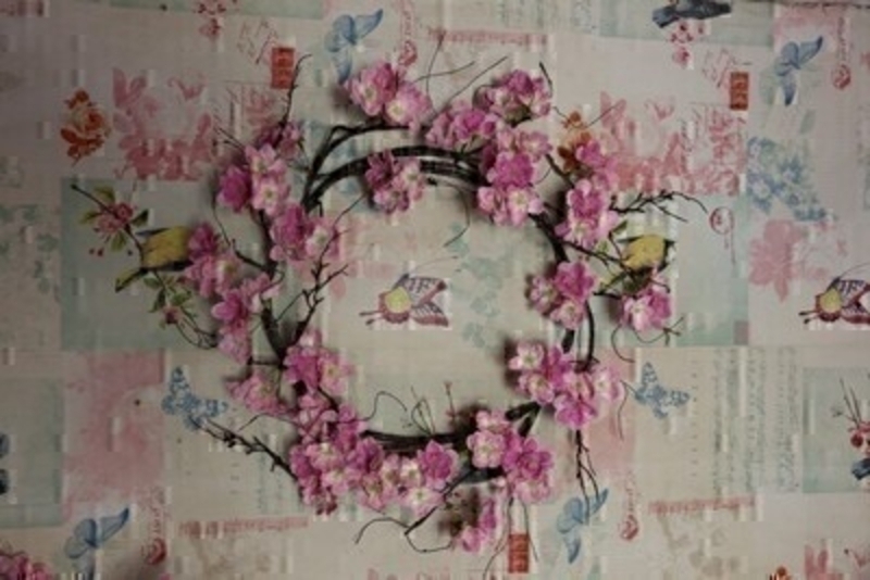 Artifical elegant wreath of pink blossom by Bloomsbury. Would look lovely hanging on a door or wall. For realistic artifical and silk flowers Bloomsbury is second to noneSize D 46cm.